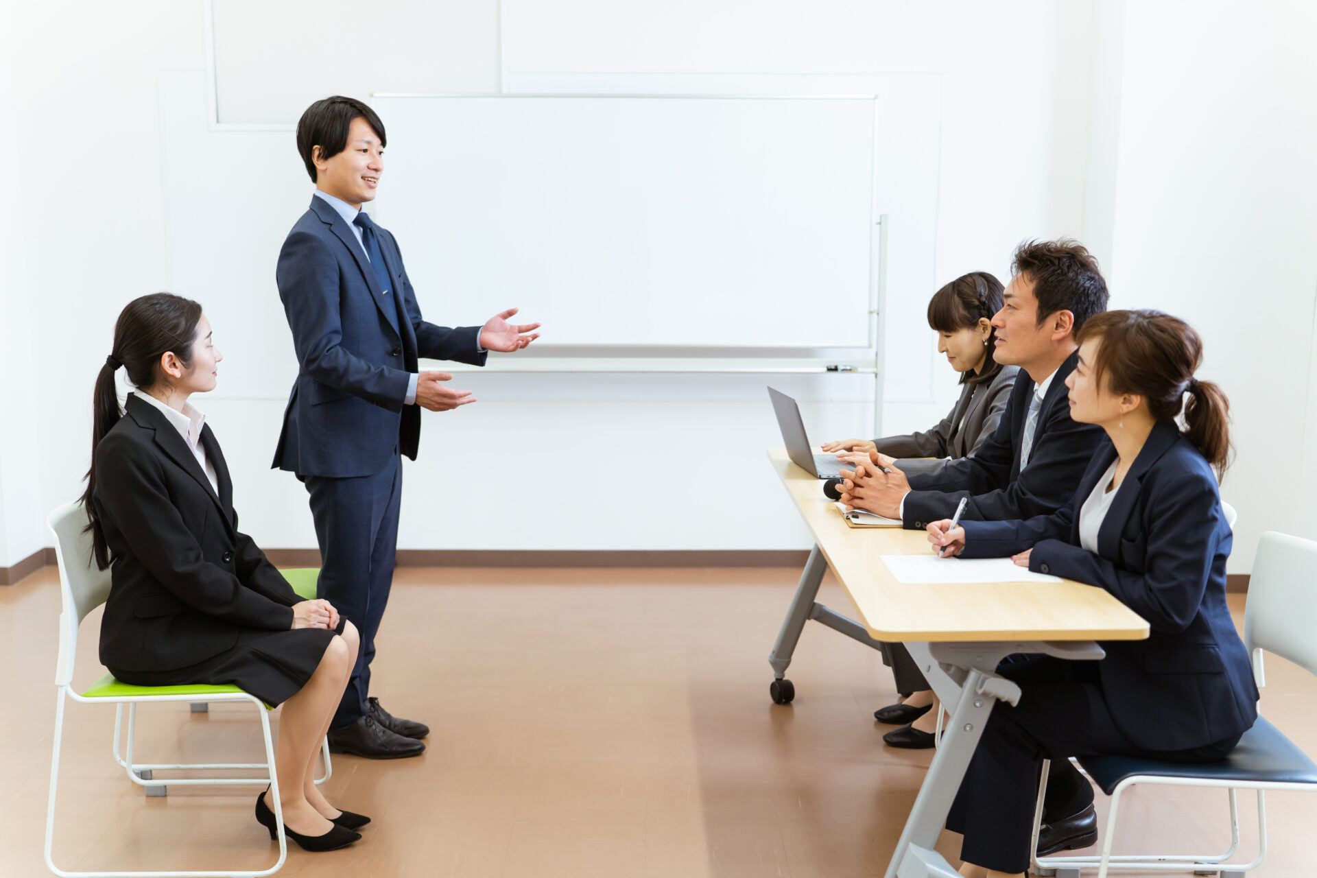 教員の強みとは？一般企業で高く評価される理由と転職成功の自己PR作成法